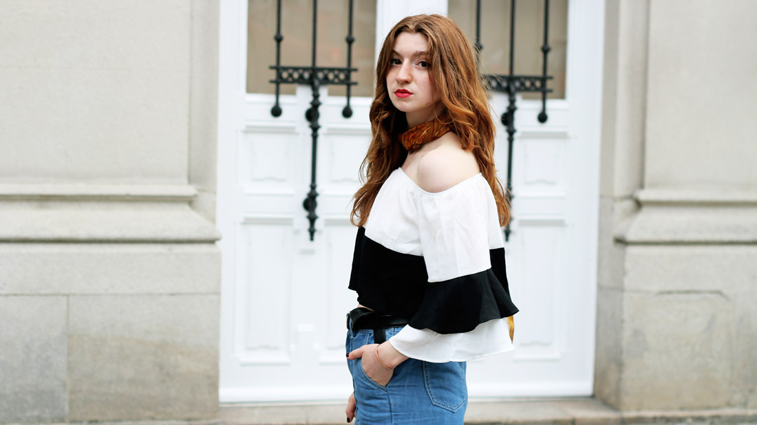 La forma más chic de llevar una blusa "off the shoulders"- Martina Lubián
